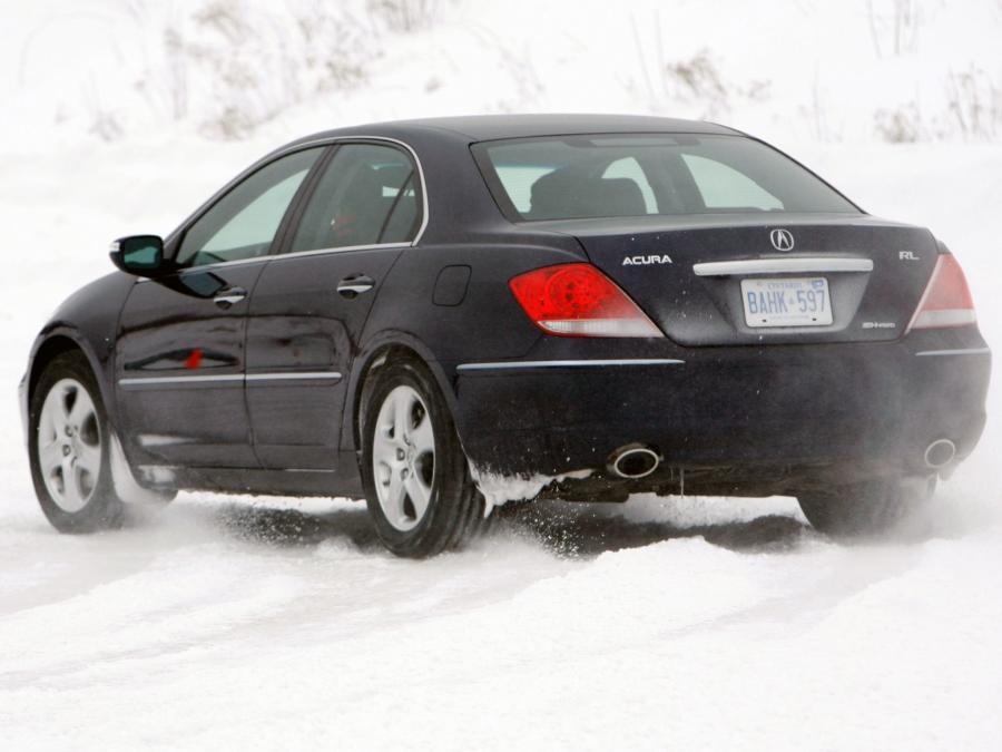  Acura RL (KB1) 2004 года  (фото 25 из 28)